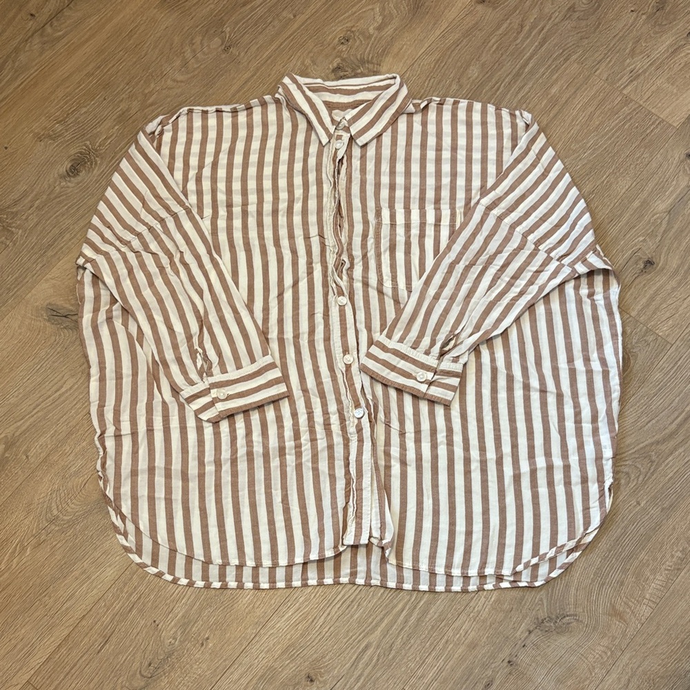American Eagle Outfitters Beige and White Striped Button-Down Shirt